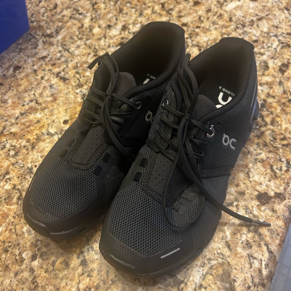 Black OnCloud Sneakers